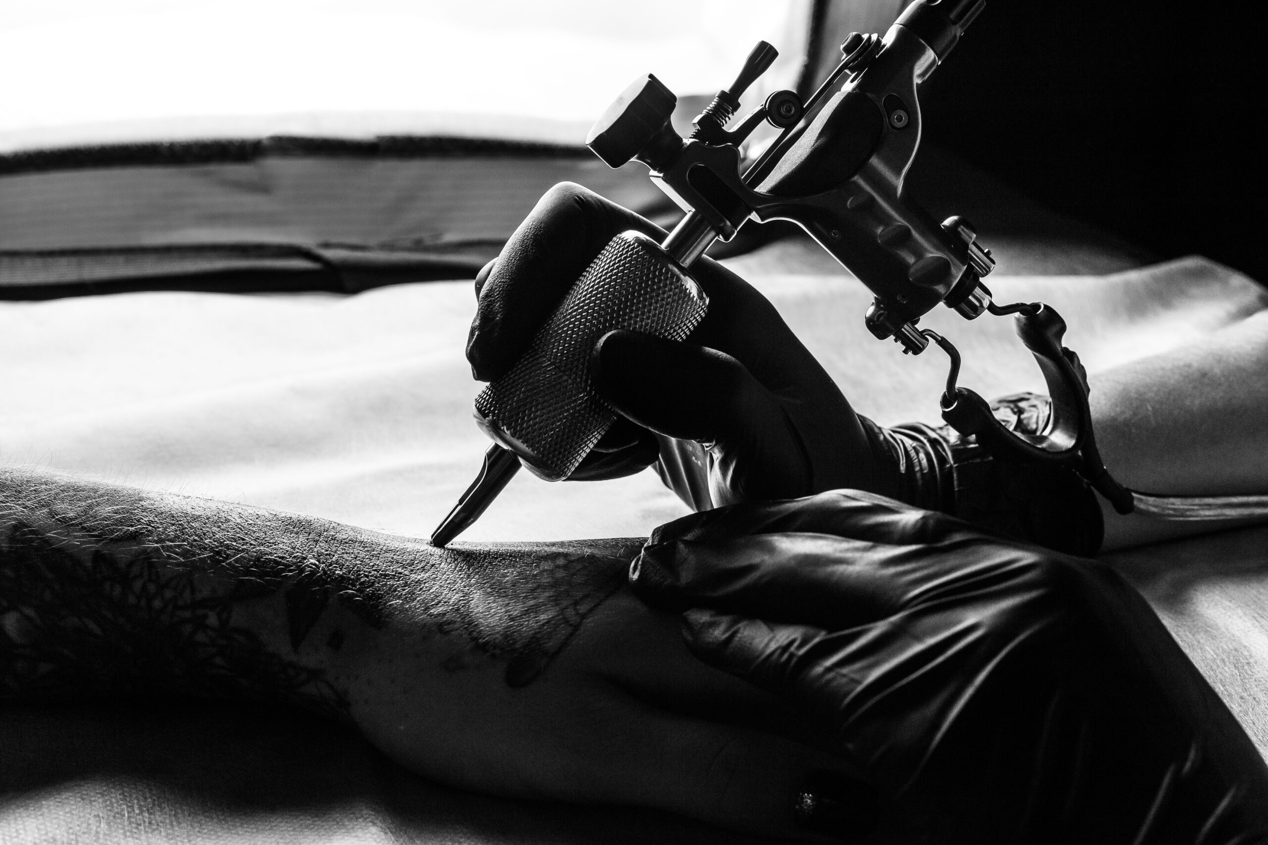 Zauberhafte Hautkunst: Der Trend der Temporären Tattoos